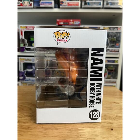 OFFICIAL WONDERCON STICKER NAMI W/ WHITE HOBBY HORSE Funko Pop #128 One Piece LE - Picture 4 of 6
